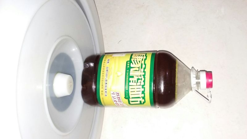 压榨菜籽油三级