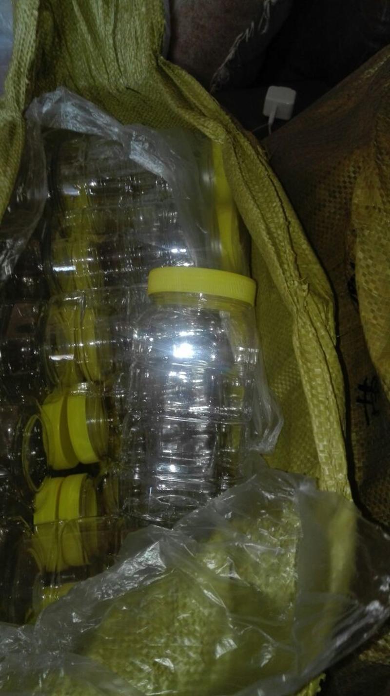 蜂蜜瓶~加厚塑料包装瓶，顺丰发货，大量供应