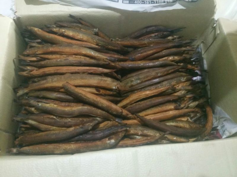 香酥鱼熏泥鳅
