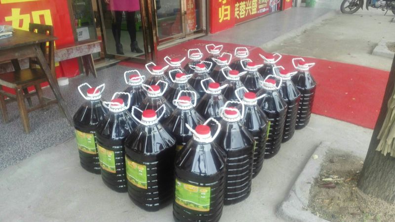 菜油四级，本地土菜油