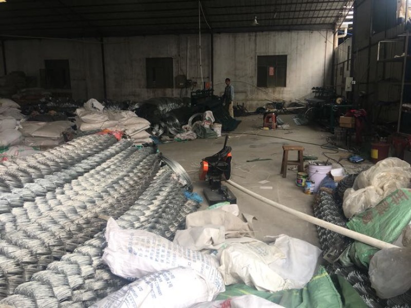 铁丝网