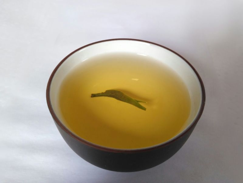 普洱绿茶晒青毛茶凤庆原产