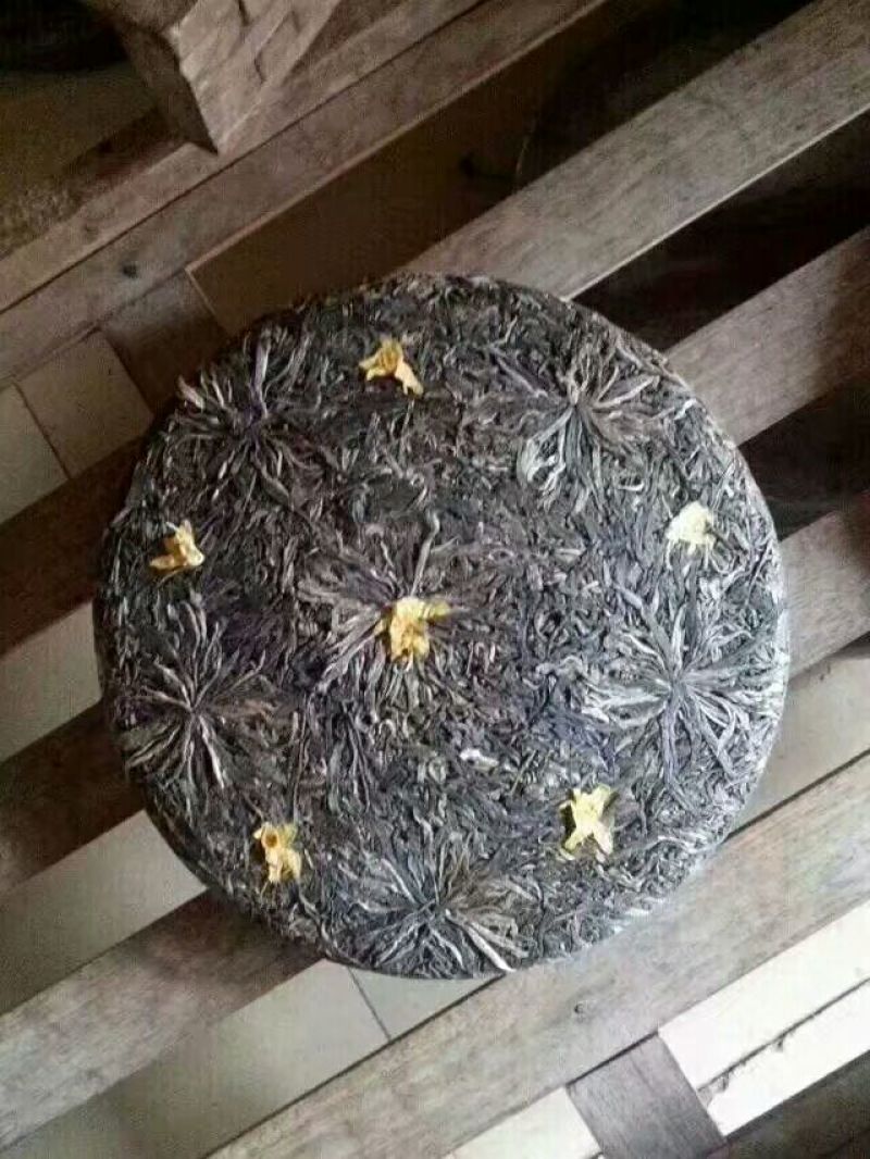 百年大树茶一级