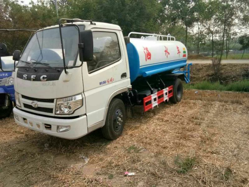 洒水车