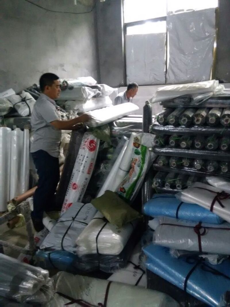 黑色膜黑色地膜黑色除草防草地膜黑色保温地膜农用地