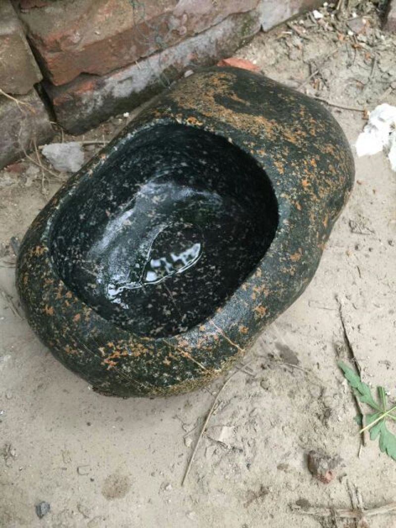 花盆石头