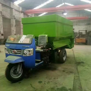牛羊养殖场专用撒料车