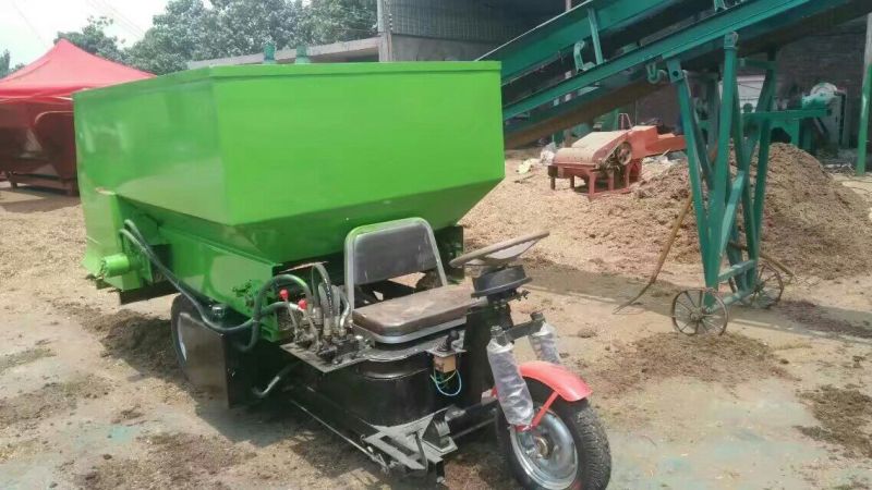 牛羊养殖场专用撒料车