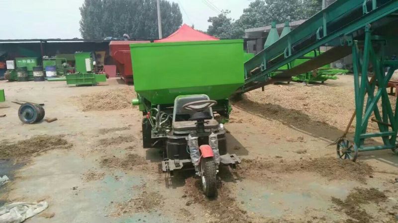 牛羊养殖场专用撒料车