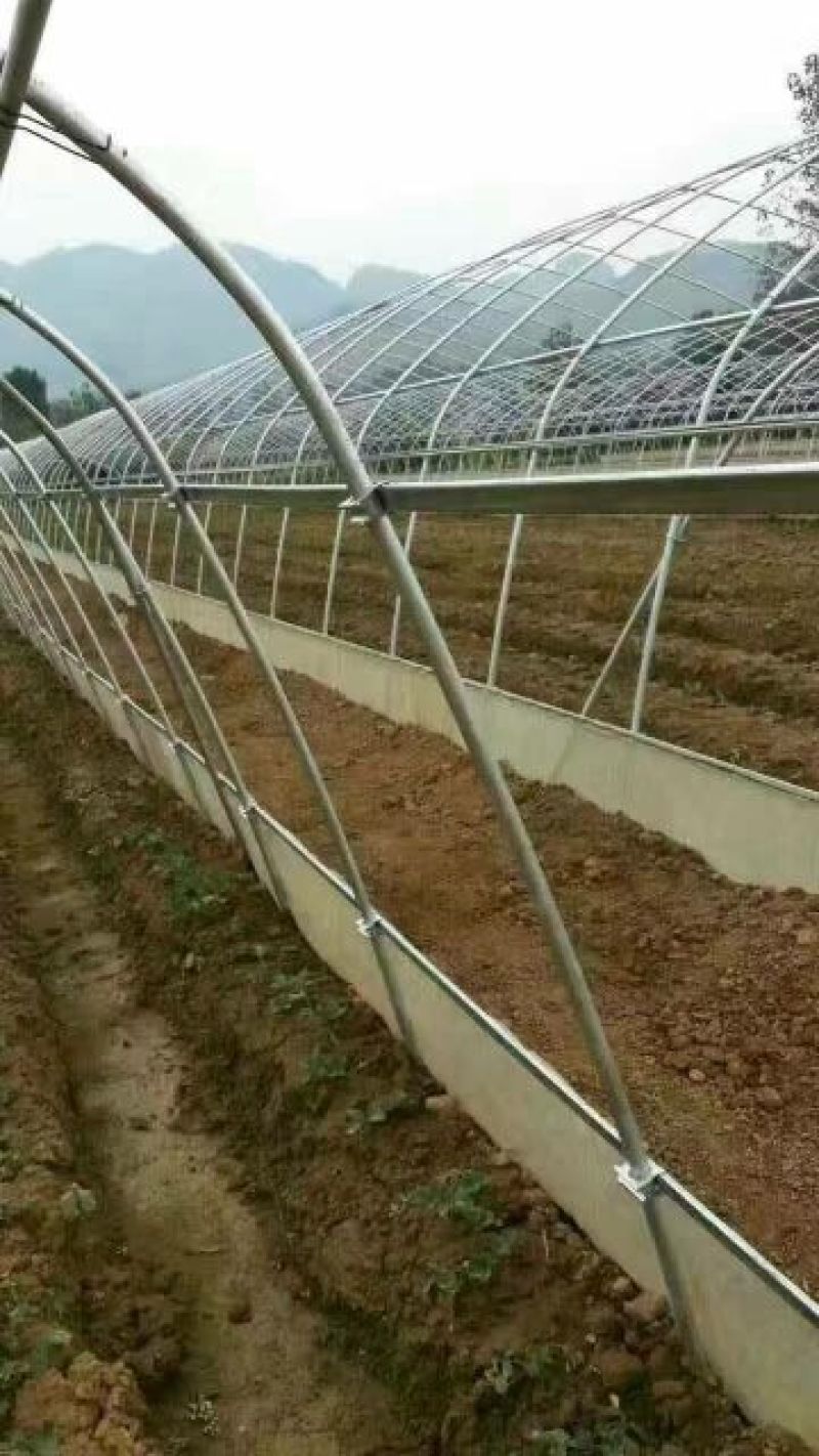 天津大棚钢架子，热镀锌大棚钢架。镀锌钢管。