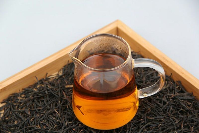 红茶直条普洱红茶