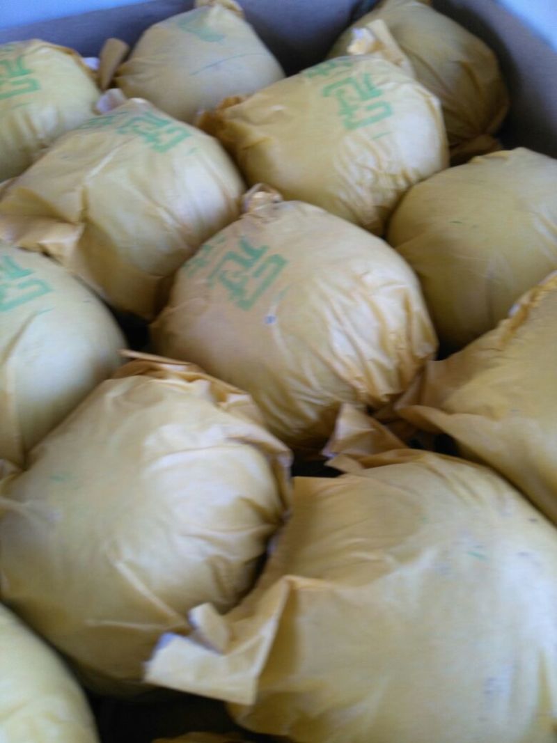 皇冠梨350~400g筐装