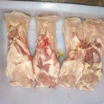 猪舌食用整猪加工