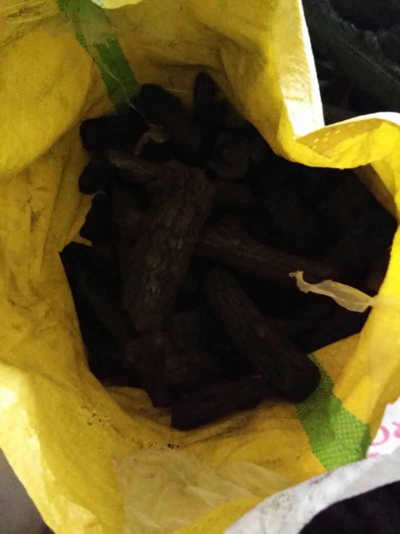 果木碳95%以上烧烤炭