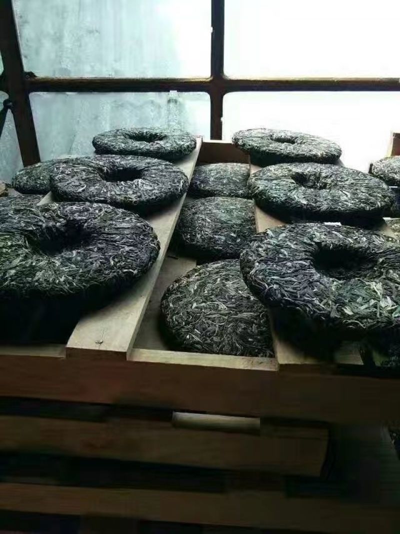 普洱茶云南古树普洱茶柄