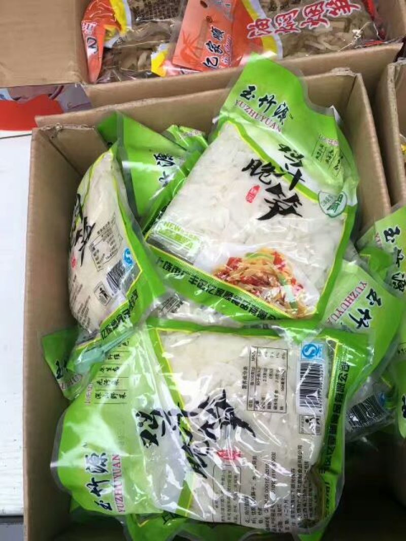 无任何防腐剂添加剂的鸡汁脆笋300克，每件20包