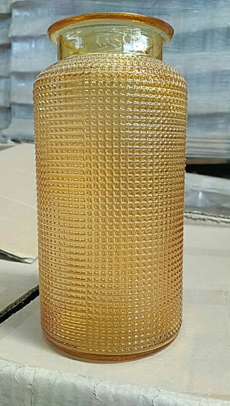 鲜花瓶