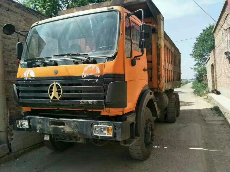 自卸车6.8m