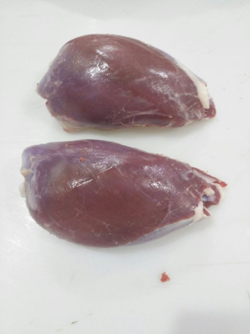 羊后腿是不带骨绵羊肉