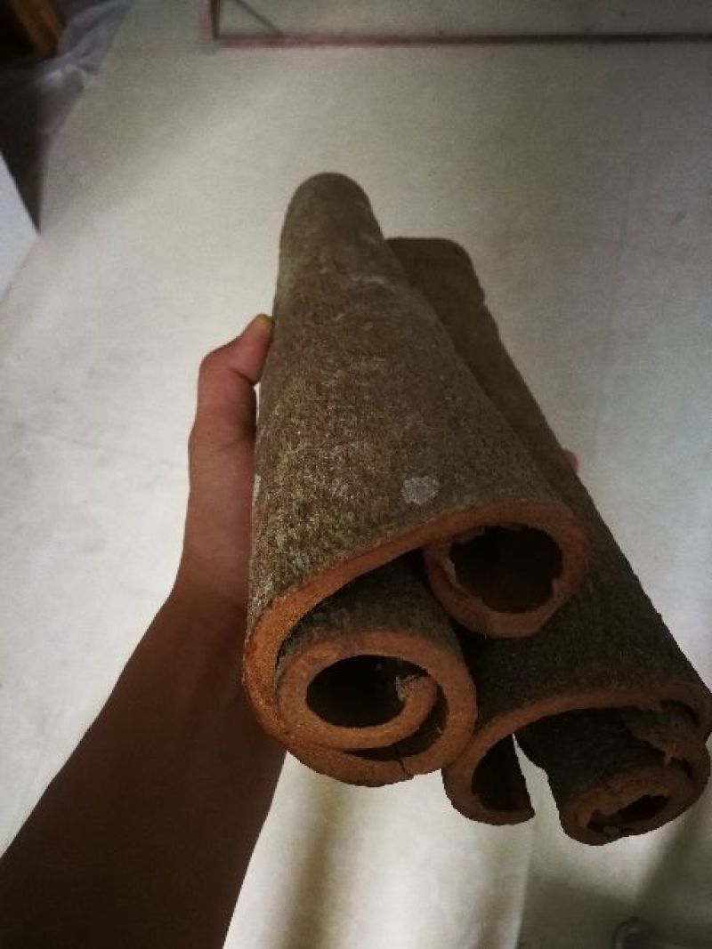 厚肉桂桂皮，散装，大通