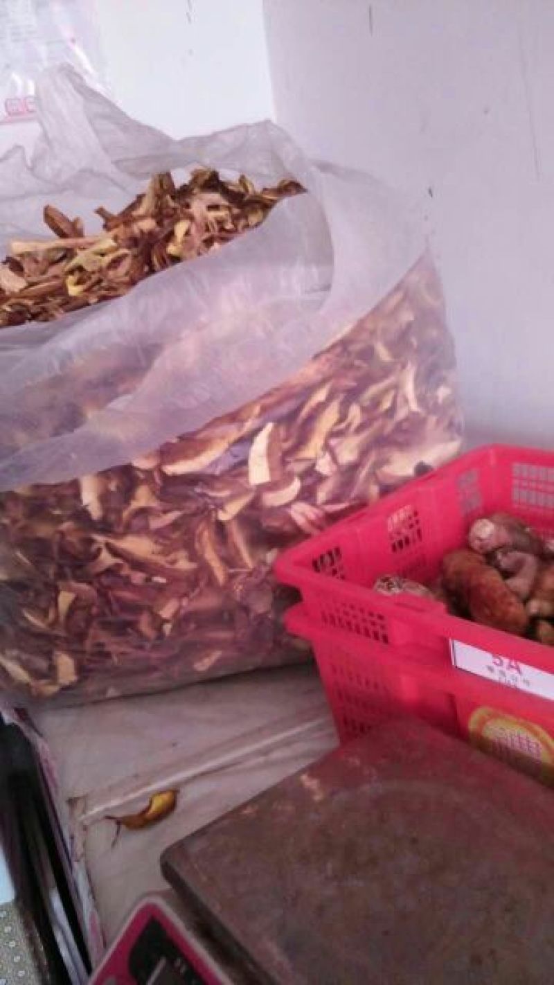 云南丽江牛肝菌片批发一级