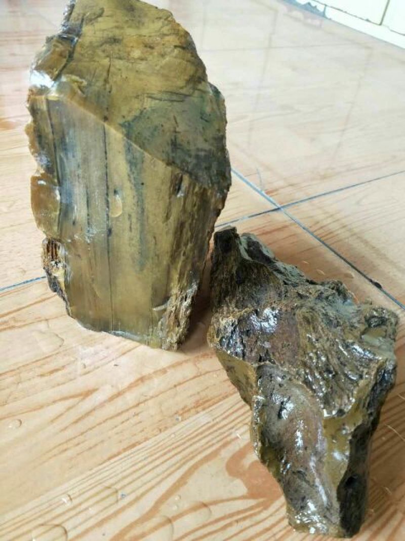 毛石