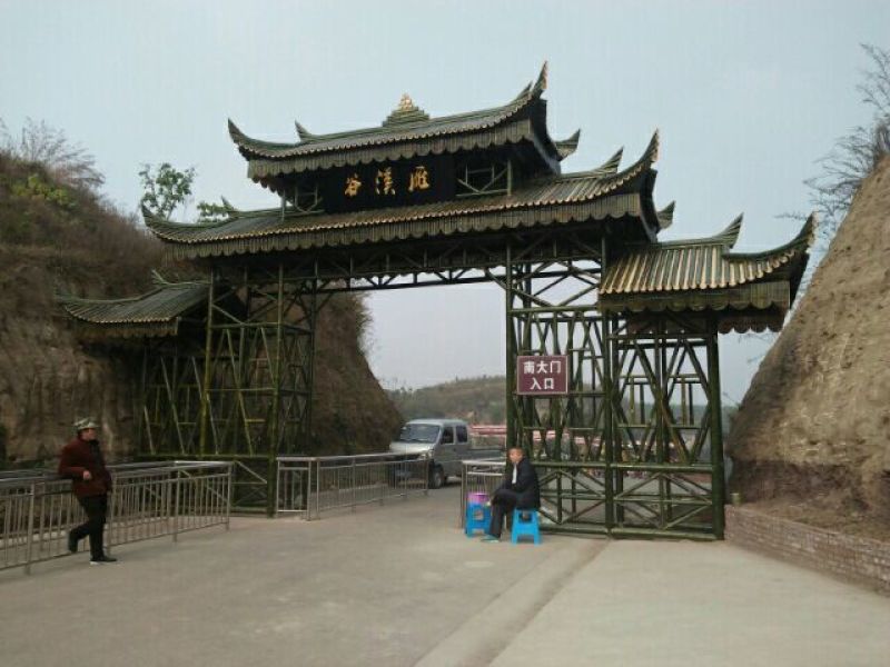 原产地供货，大量供应直销竹子6~7m，规格自定