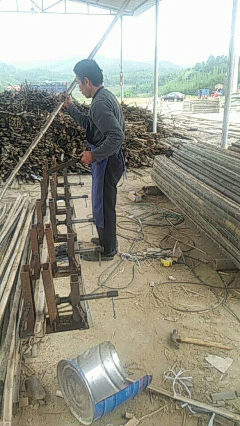 基地原产地直供各类规格西瓜大棚竹片，羊肚菌用大棚竹片