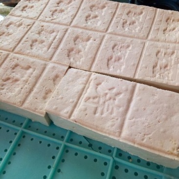 豆腐湿豆腐