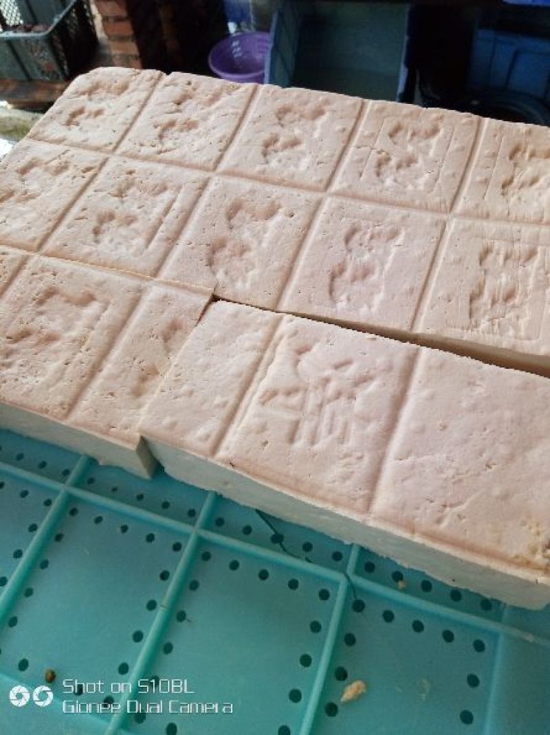 豆腐湿豆腐