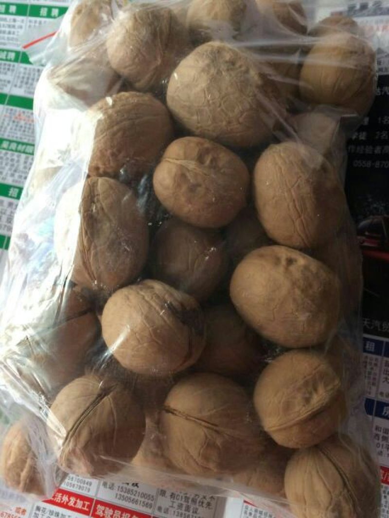 新疆33核桃去皮30mm以上干