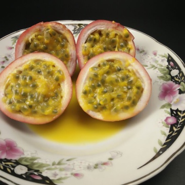 紫香一号紫果百香果100~120g