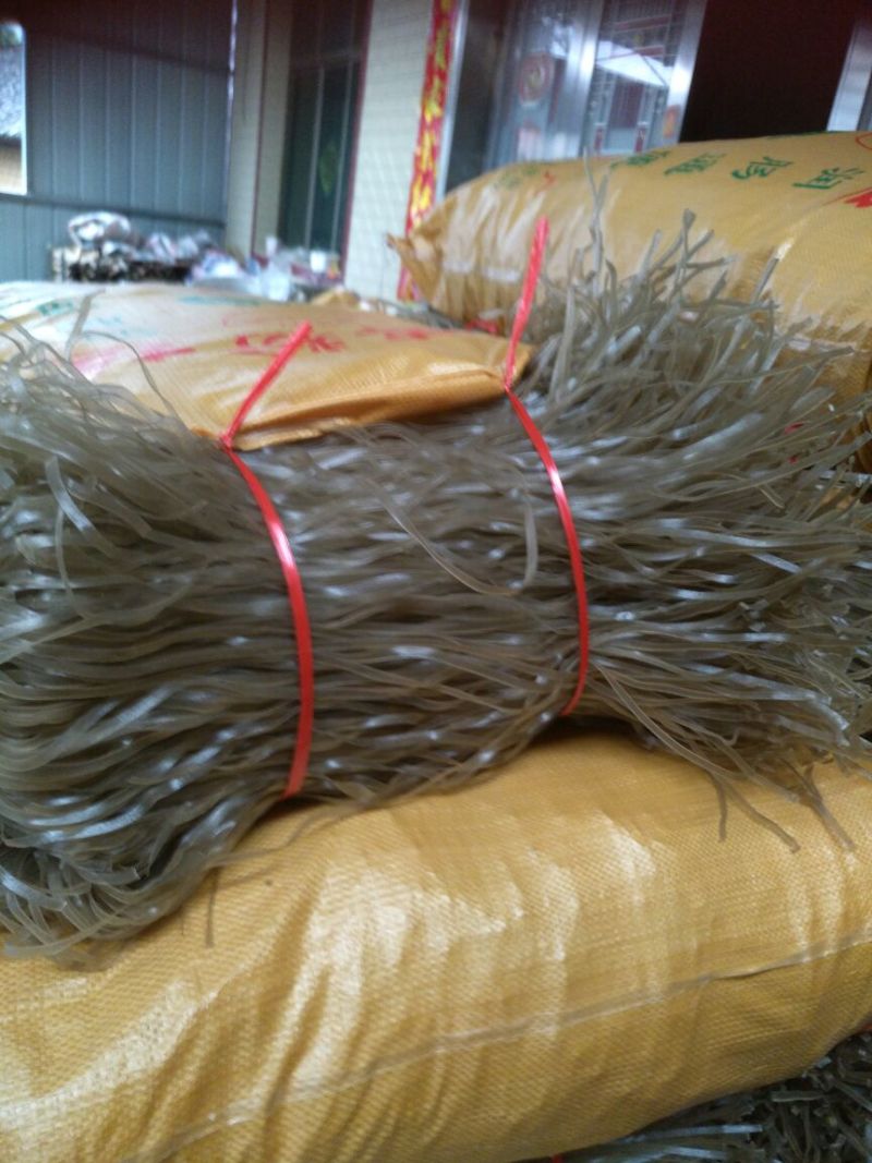 红薯粉皮真长粉，扁扎粉苕粉