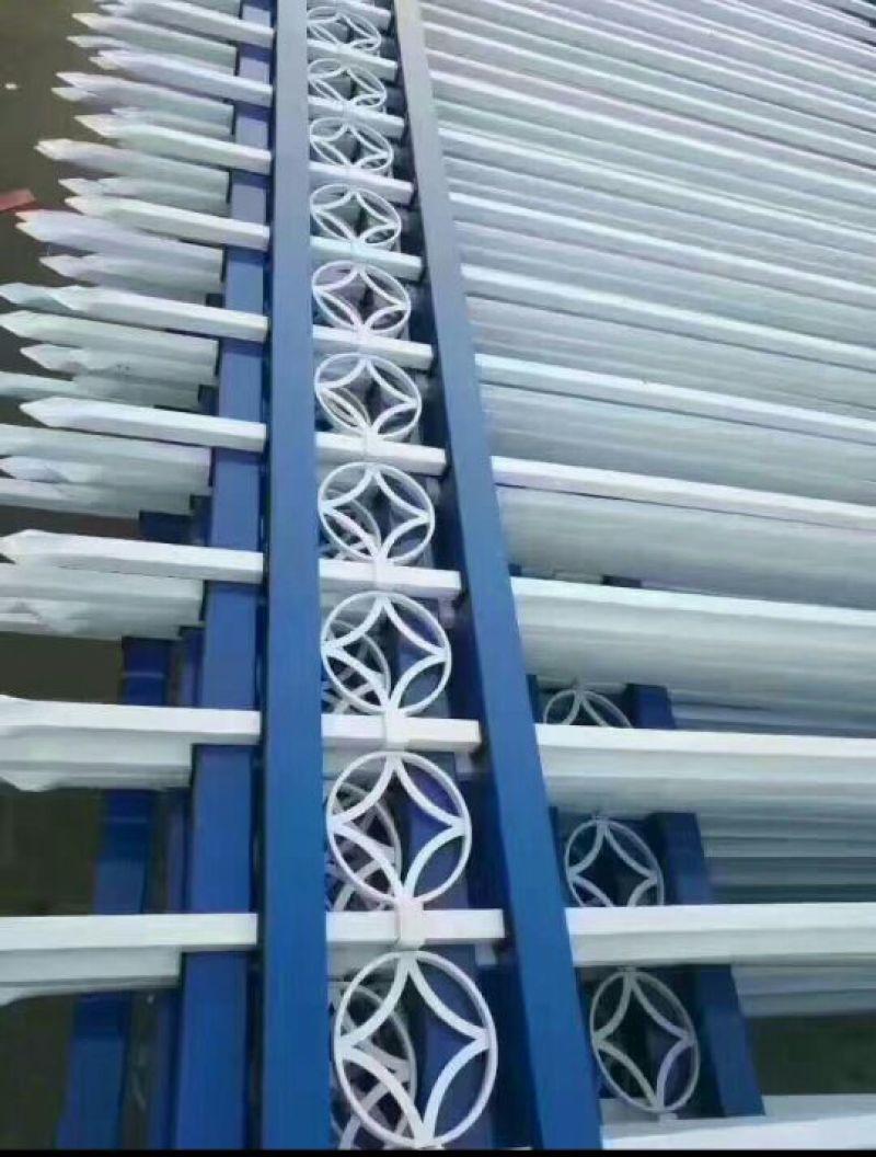 铁丝网养殖网，护栏网，公路护拦围网，铁路护拦围网可以定