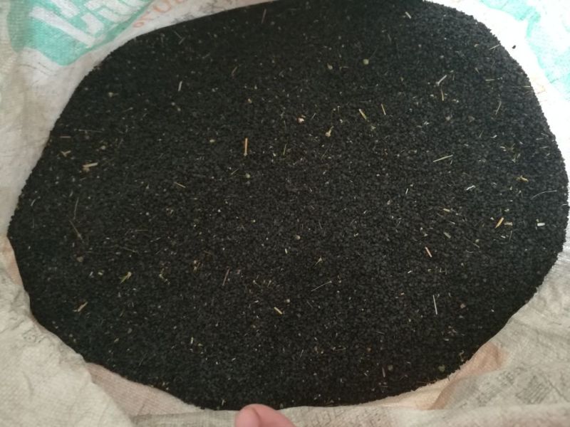 我们这边有大量的韭菜籽供应。