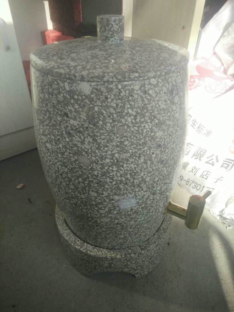 麦饭石