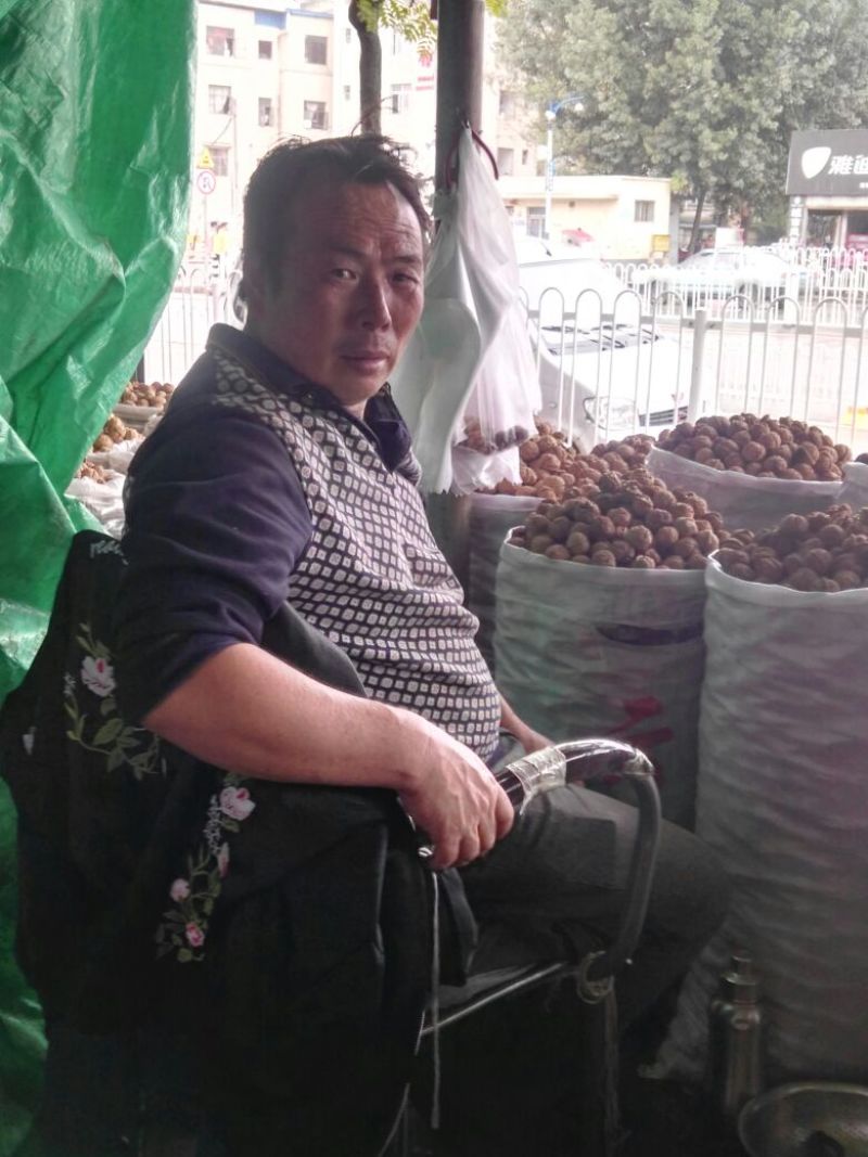云南薄皮核桃仁白，皮薄，口感好没有苦30mm以上干