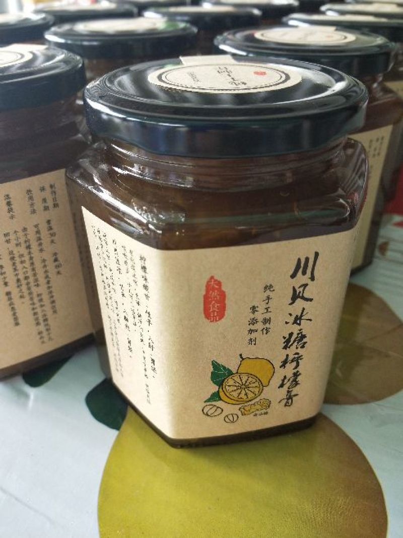 柠檬膏川贝炖冰糖柠檬膏