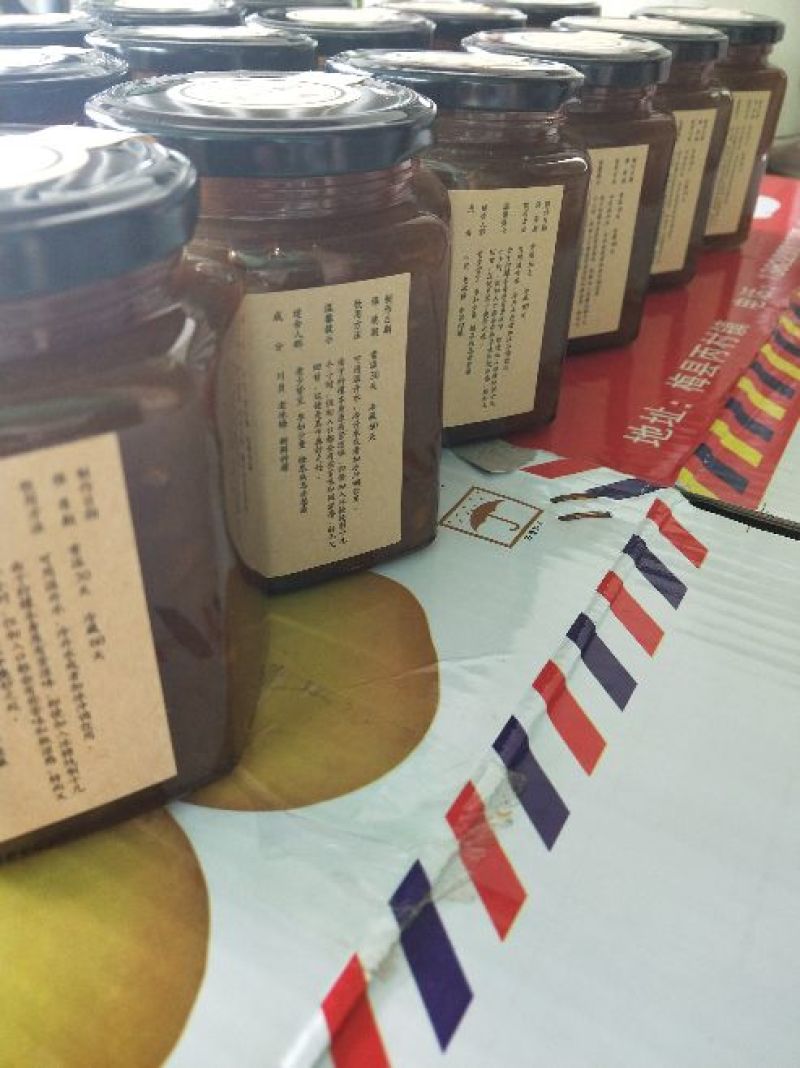 柠檬膏川贝炖冰糖柠檬膏