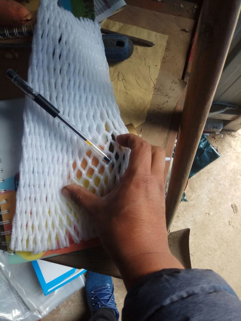网套；各种规格的网套都有。蔬菜的网套有现货。