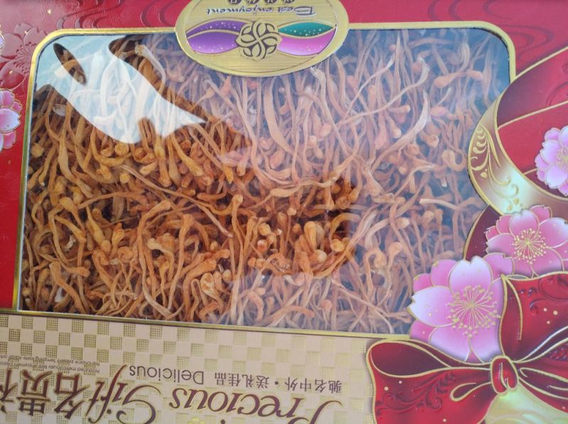 礼盒小包装虫草花，孢子头大颜色均匀，无硫黄熏。