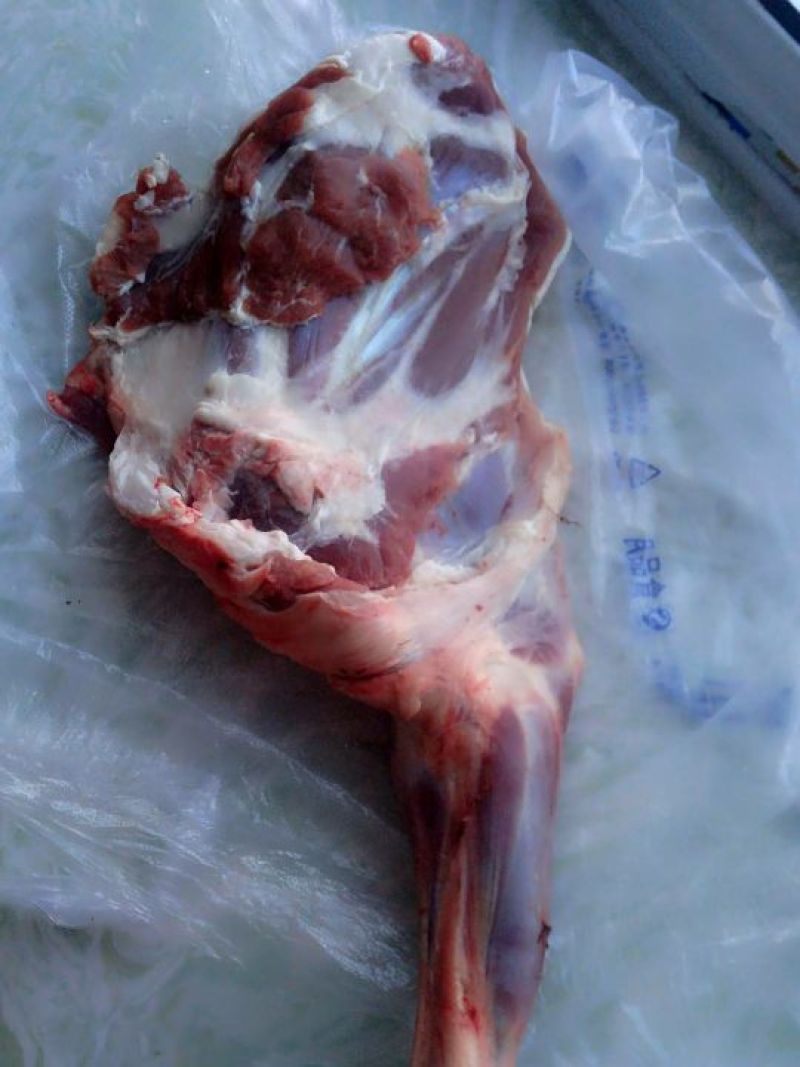 羊肉是带骨绵羊肉
