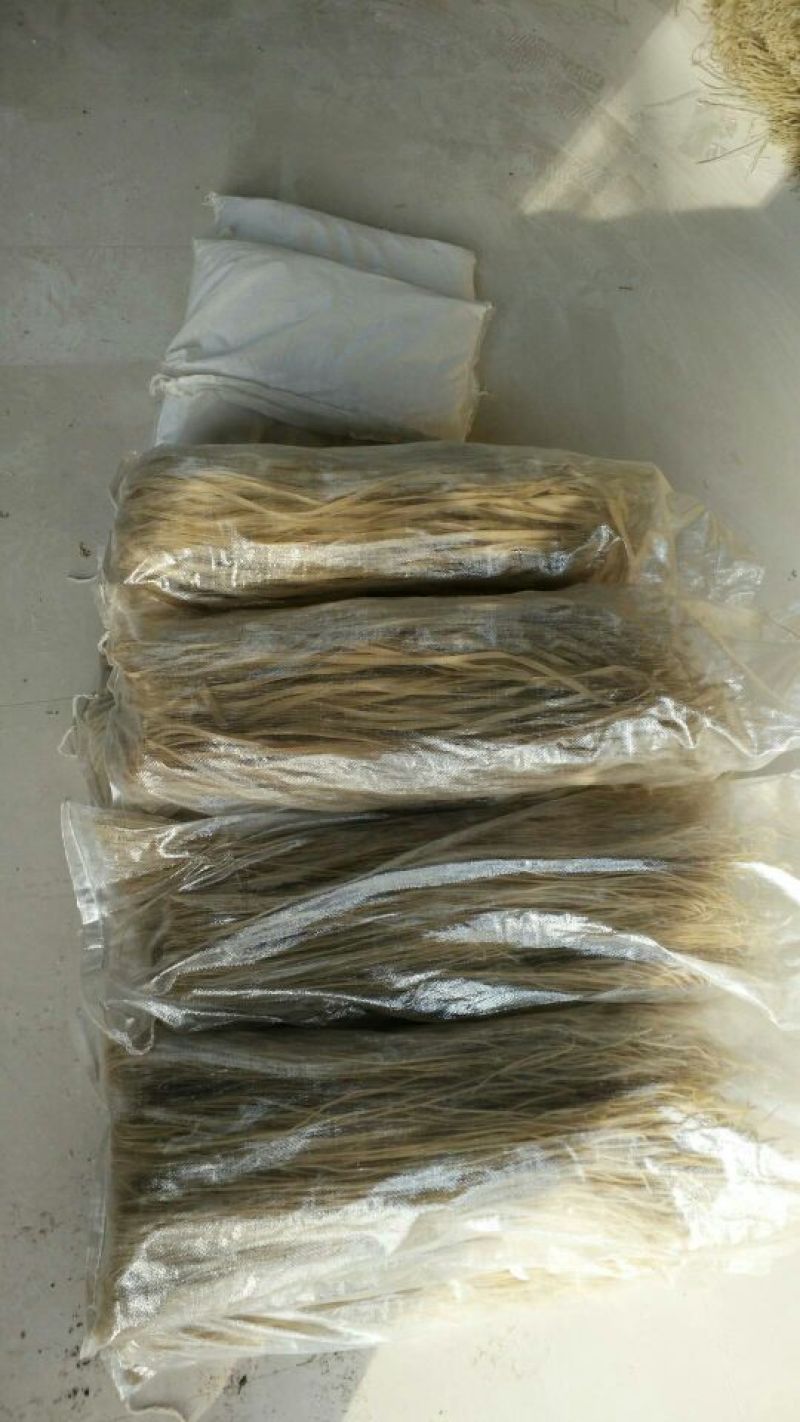 红薯粉条当季粉条纯手工粉条厂家直发大量供货保质保量