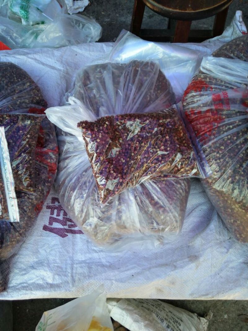 四川汉源干花椒特级贡椒产地直销一手货源可视频看货