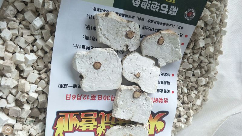 茯神块统块，岳西茯神块，茯苓，纸箱包装。