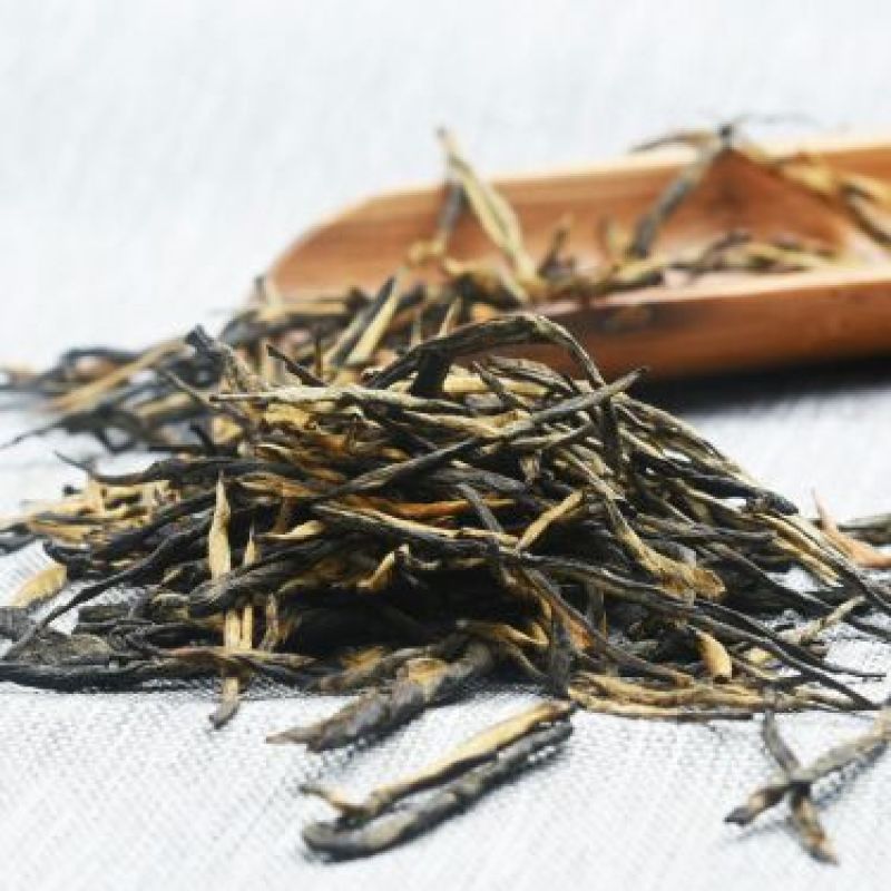 云南凤庆松针是一芽一叶的茶500克两盒
