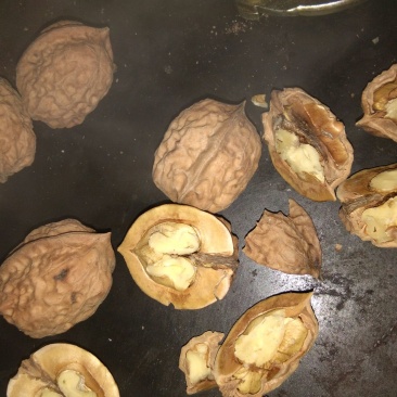 核桃去皮25~30mm干