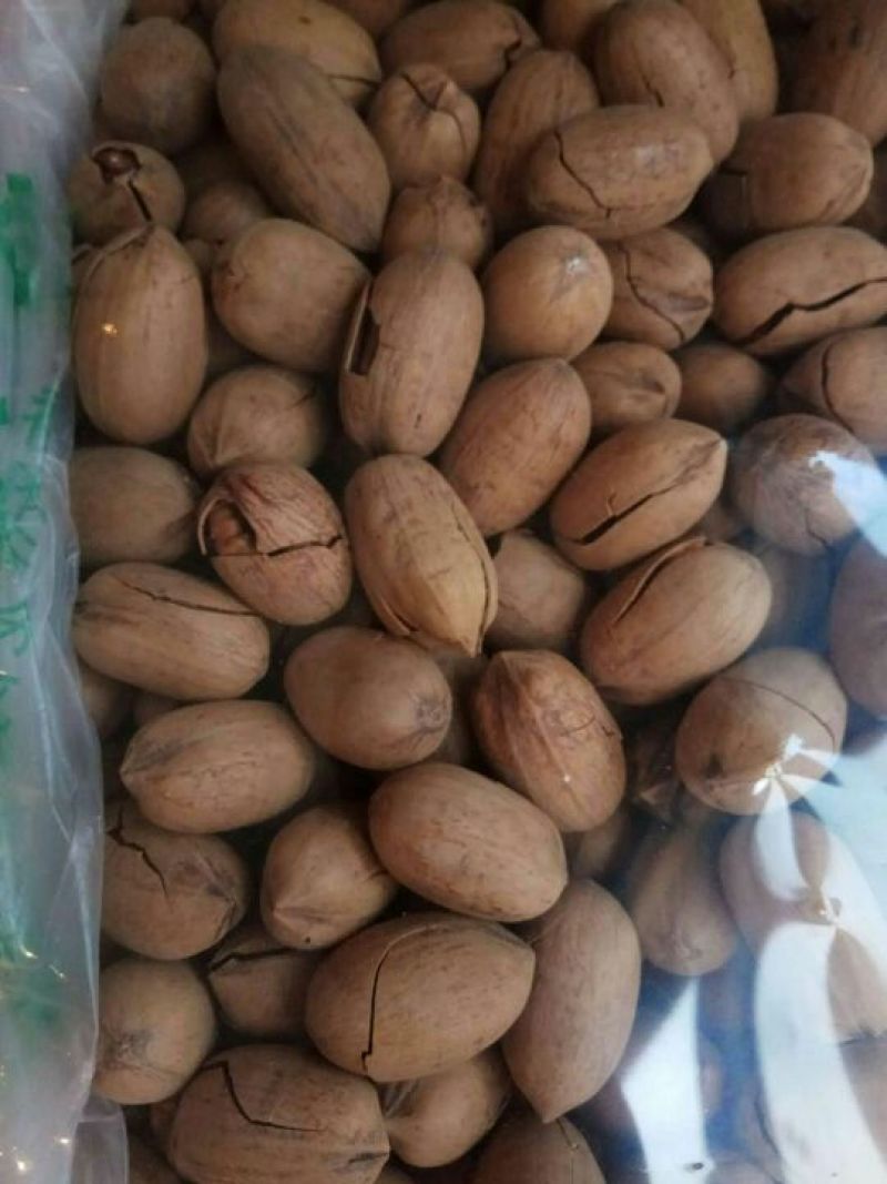 碧根果去皮25~30mm干