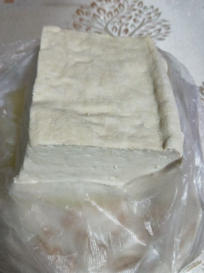 豆腐湿豆腐