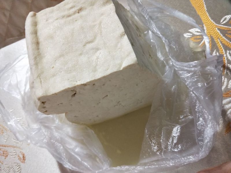 豆腐湿豆腐